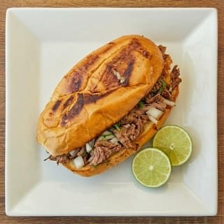 Torta Birria